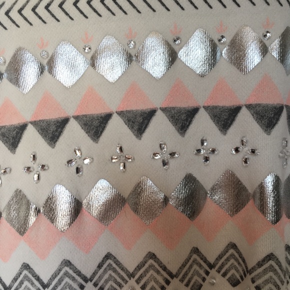 White Sweater - Picture 5 of 6